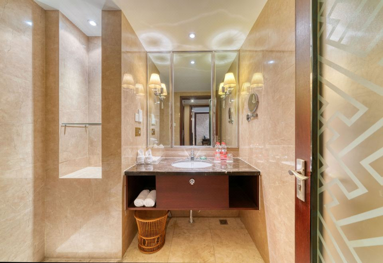 Bathroom 4, Hangzhou International Airport Mingri Hotel, Hangzhou