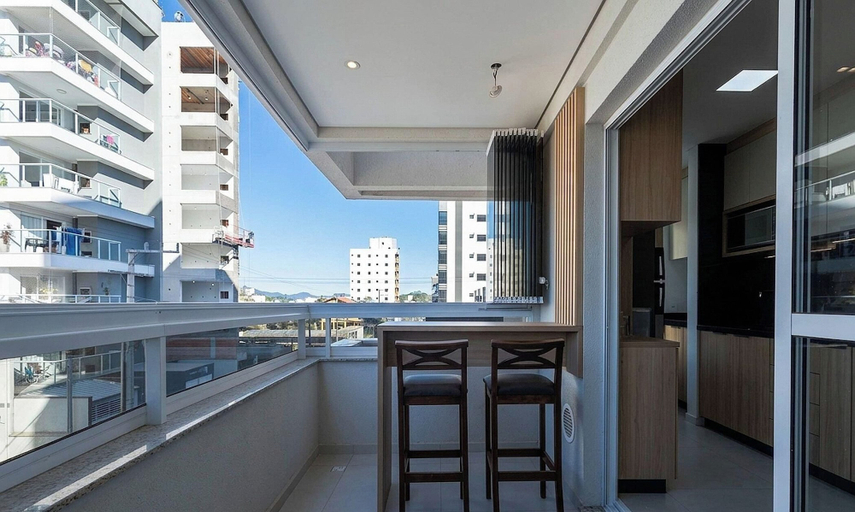 Property grounds, Apt w/ Balcony & BBQ 350m From the Sea Eim0301, Piçarras