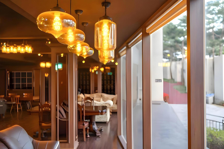 Food & Drinks, Goseong Royal Marina & Resort, Goseong