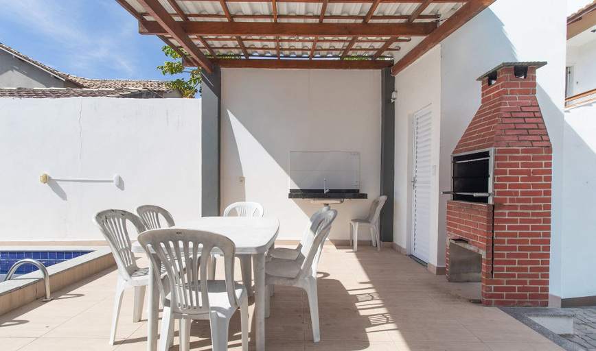 Outdoor dining 3, Apts in Condominium w/ Pool and Barbecue - Ctys, Porto Seguro
