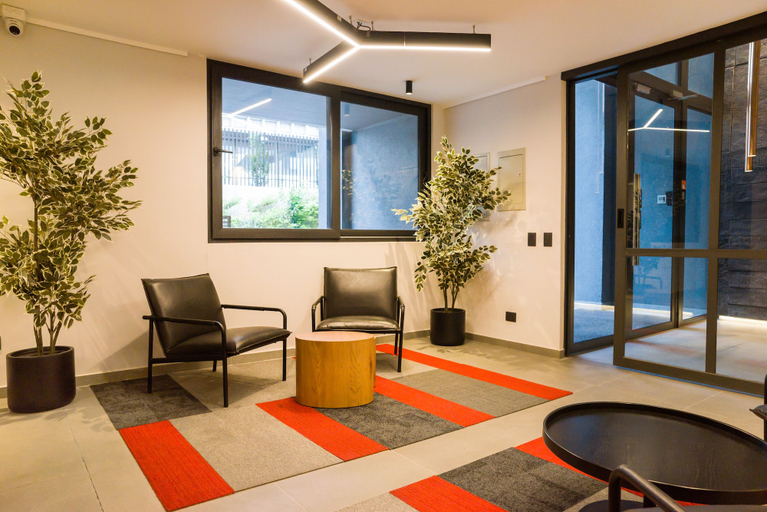 Lobby, Prime 1BR Flat in Las Condes Parking, Santiago