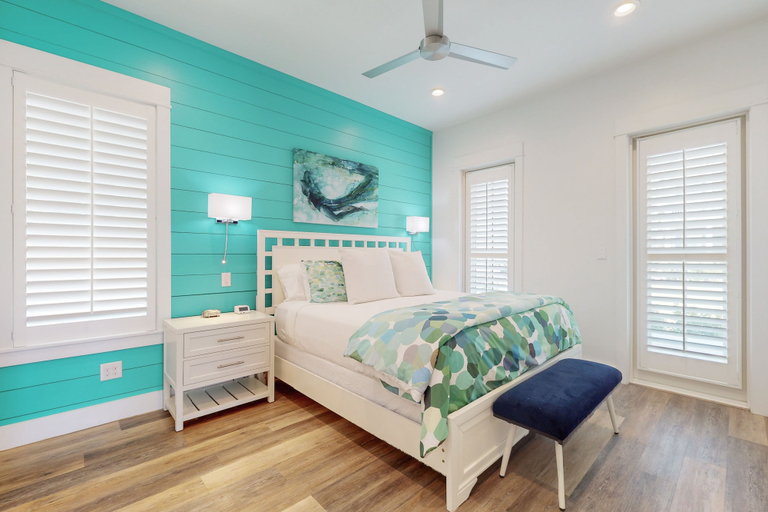 Room 4, Palmilla Beach Resort-104 Agave Lane, Nueces