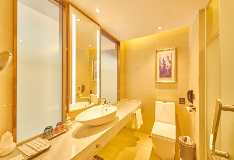 Bathroom 3, Lavande Hotel (Zigong Wanda Plaza), Zigong