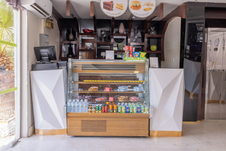 Food & Drinks 5, Al Muhaidb Residence Al Malaz  7 - Economic, Riyadh
