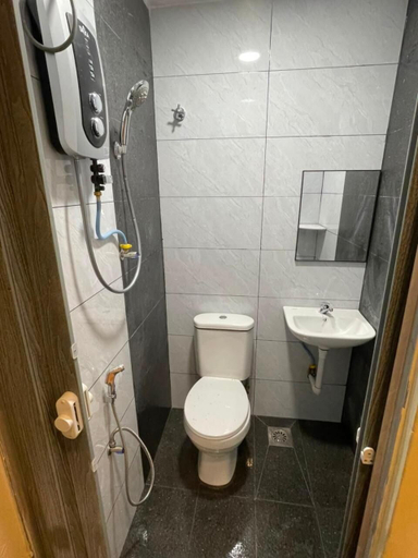 Bathroom 3, Highway Budget Hotel, Kinta