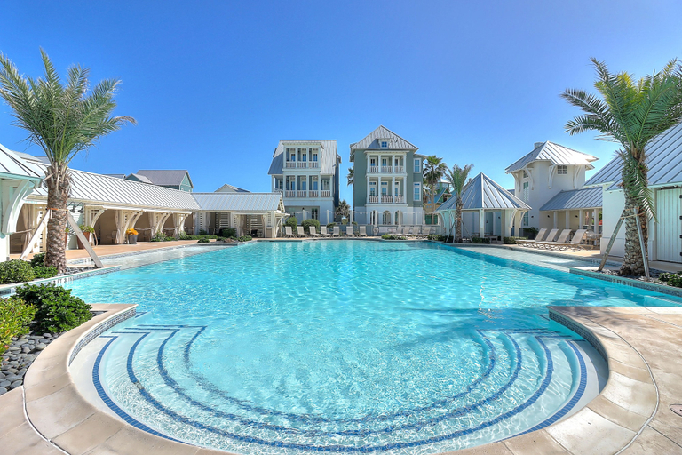 Outdoor pool 5, Palmilla Beach Resort-250 Sunset Avenue, Nueces