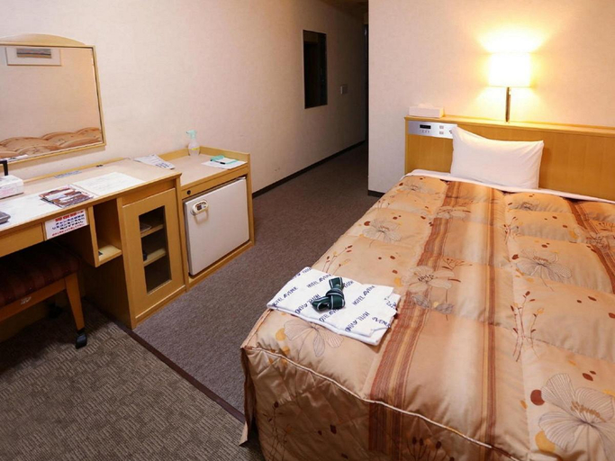 Bedroom 4, Hotel Avenue Chikugo, Chikugo