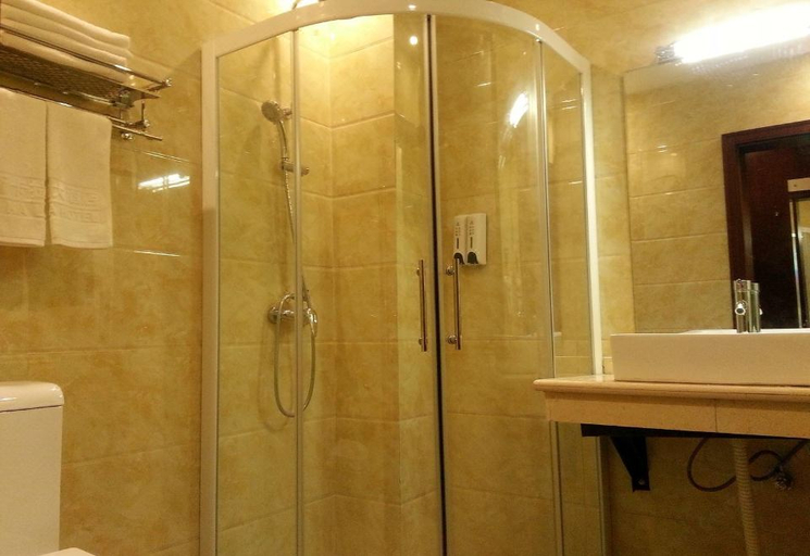 Bathroom 3, Sikala Hotel, Nagchu