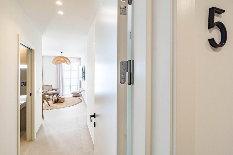 Interior 2, A5- Seaclub Suites by Roomservices, Málaga