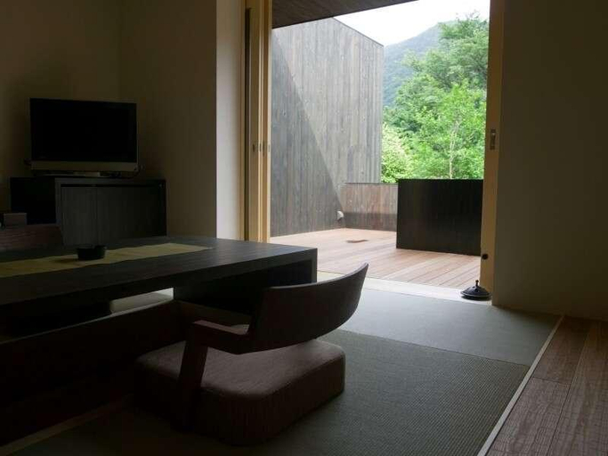 Others 5, Chisuji Ryokan, Hakone