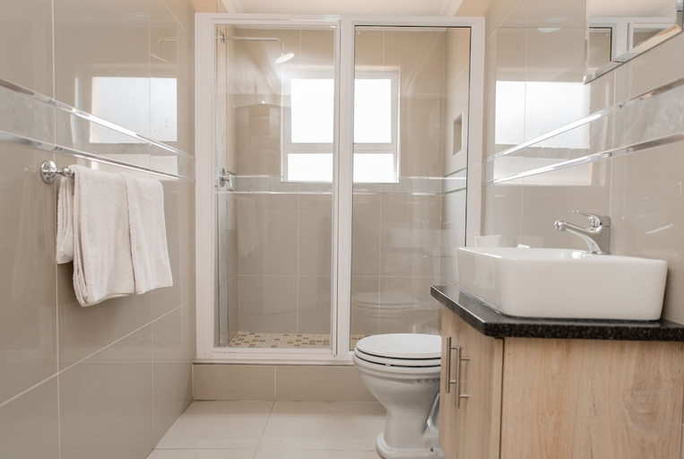 Bathroom 3, Bayside Hotel 116, eThekwini