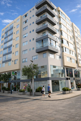 Exterior & Views 2, Miraflores NEST Alcanfores, Near Kennedy Park, 2BR, AC, 1000 Mbps WiFi, Lima