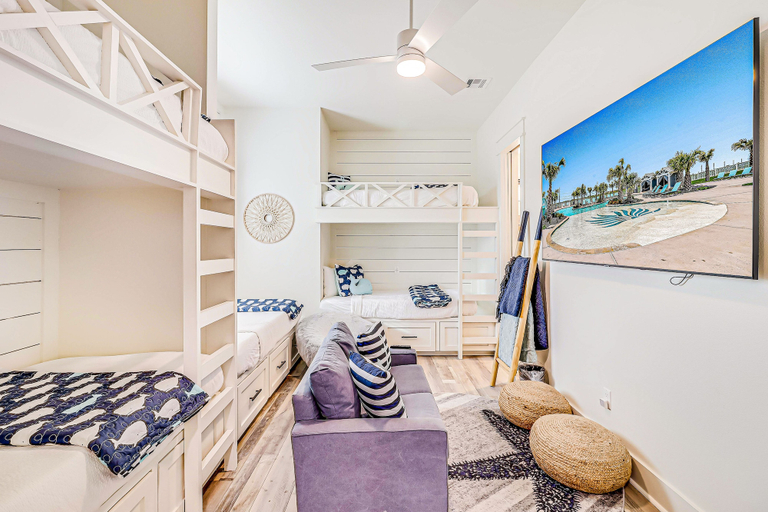 Room 4, Palmilla Beach Resort-222 Sundew Lane, Nueces