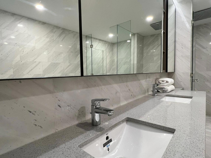 Bathroom 5, Eaton Residences KLCC by WSD, Kuala Lumpur