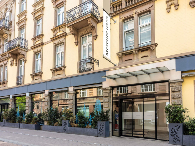 Exterior & Views 2, Mercure Strasbourg Centre Petite France hotel, Bas-Rhin