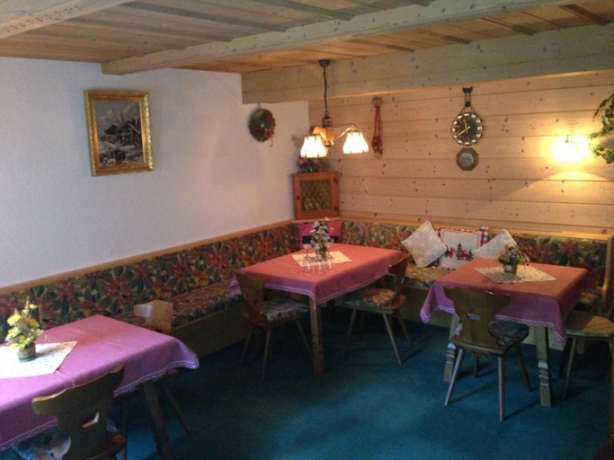 Food & Drinks 4, Haus Bergfruhling, Reutte