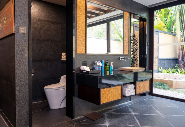 Bathroom 5, Riyuegu Hot Springs Hotel, Xiamen