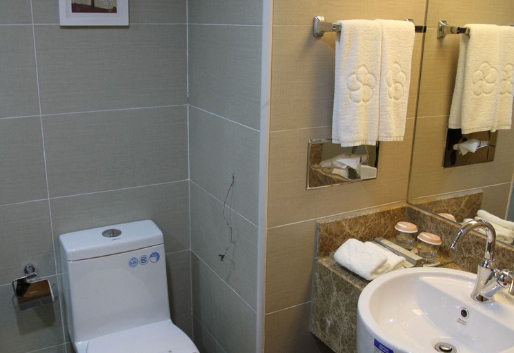 Bathroom 3, Media Center Hotel, Beijing