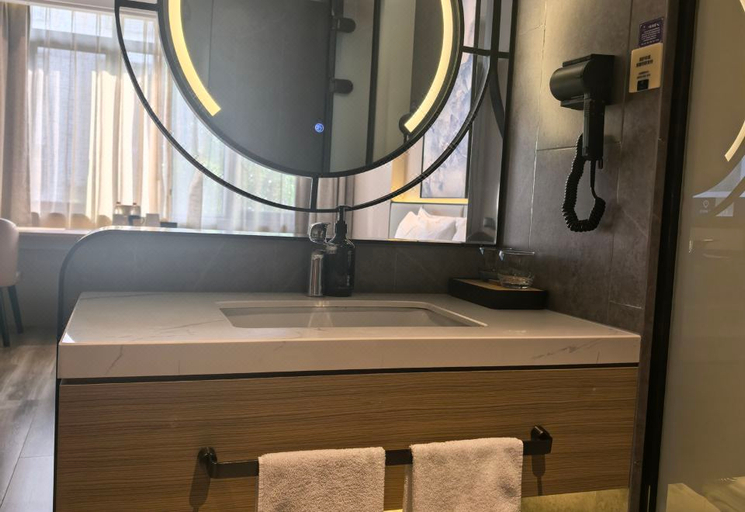 Bathroom 3, Starway Hotel Quzhou Xin'an Avenue, Quzhou