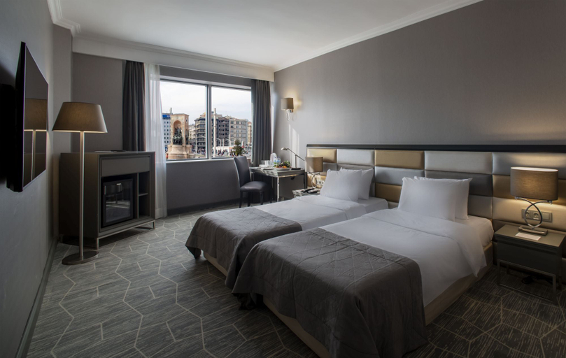 Bedroom, Taksim Square Hotel, Beyoğlu
