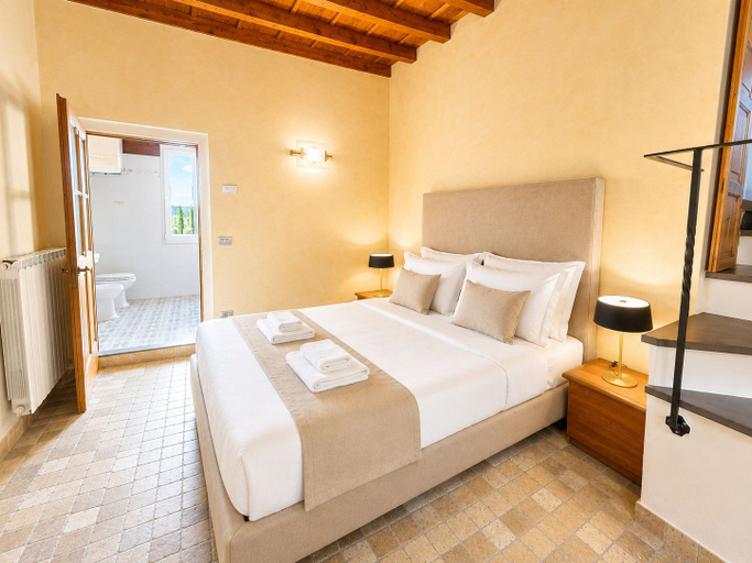Room 2, Gignoro, Florence