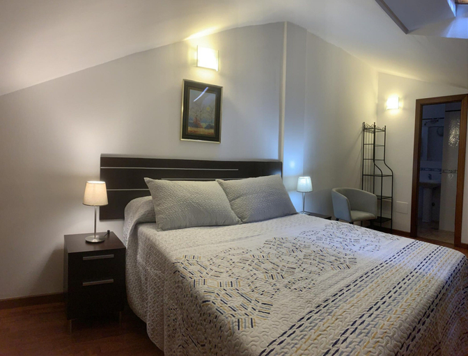 Primary image, Cave Stay Near Mountain, Las Palmas