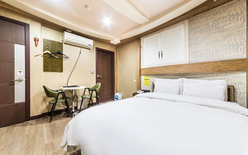 Bedroom 4, Jamsil Time, Songpa