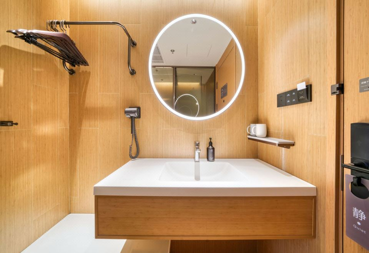 Bathroom 4, Ji Hotel Taiyuan Jianshe North Road, Taiyuan