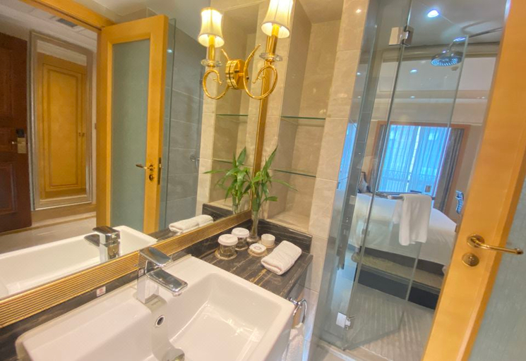 Bathroom 4, Zhong Sheng Hotel, Chengdu