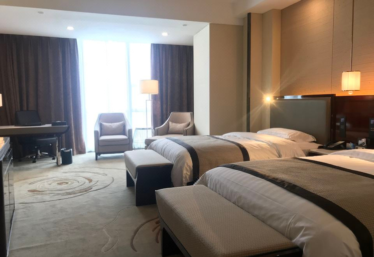 Bedroom 2, Dongsheng Hongfu Hotel, Changji Hui