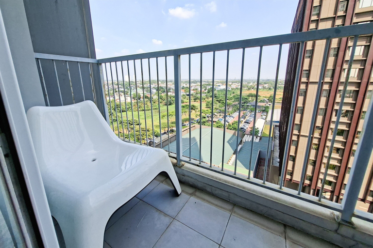 Balcony, Bright Comfortable Studio At Apartment Casa De Parco, Tangerang