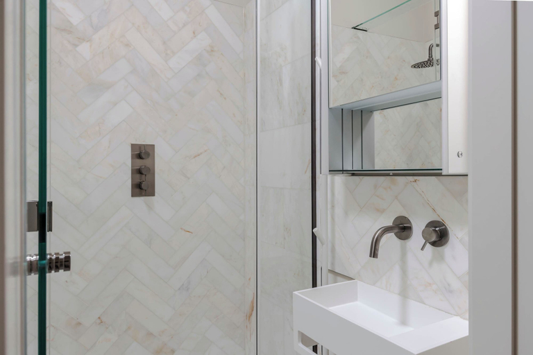 Bathroom 3, Parkside House - Regent's Park - by Frankie, London