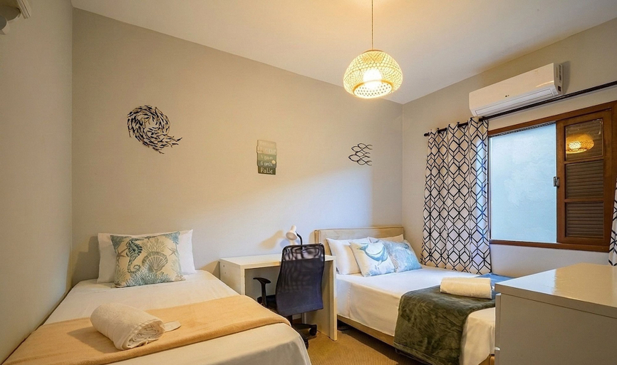 Room 4, House With Pool Near the Beach Jde792, Florianopolis