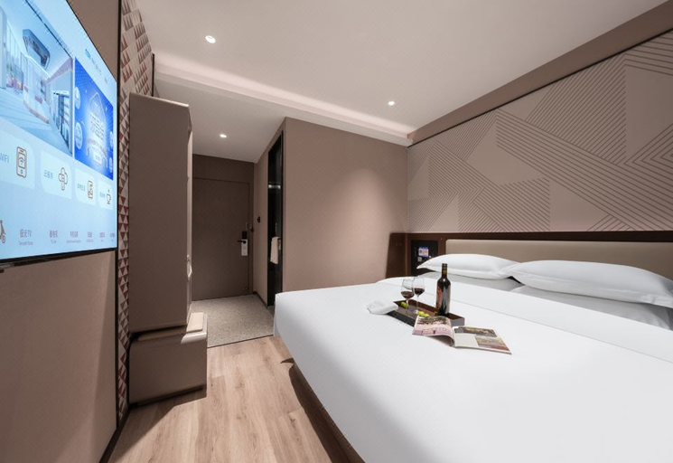Bedroom 2, Borrman Hotel Jinan Quancheng Squaire Baotuquan, Jinan