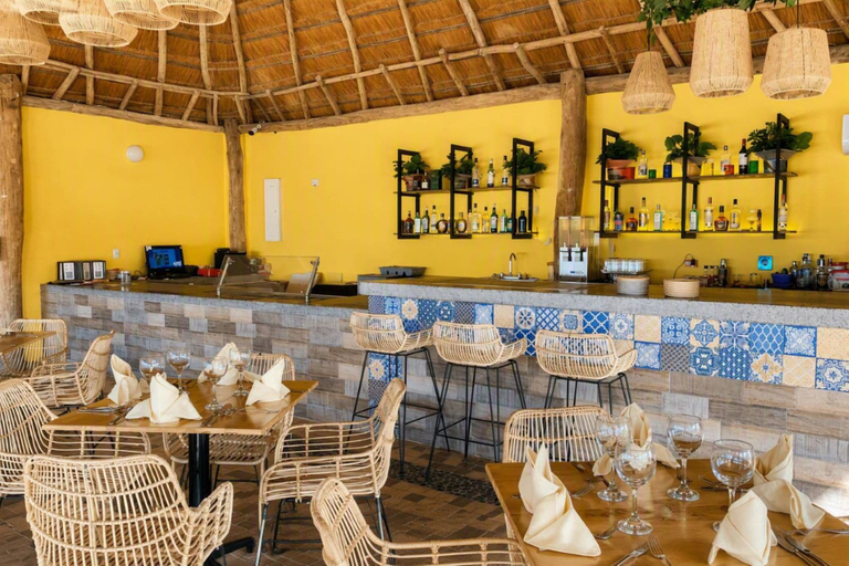 Food & Drinks 5, Hotel Wayira Beach by On vacation, Manaure