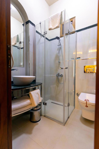Bathroom 4, Sirin Han Hotel Old City, Fatih