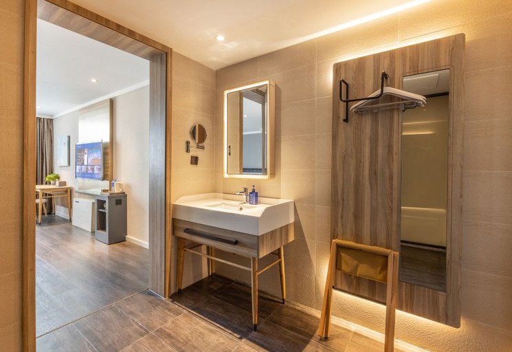 Bathroom 4, Hanting Premium Hotel Gonghe Qinghai Lake South Street, Hainan Tibetan