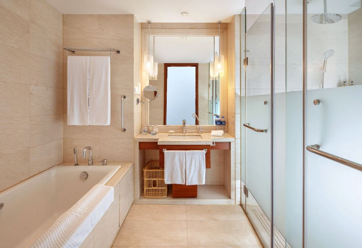 Bathroom 4, Beijing Taishan Hotel (Qinghe Station-direct to Badaling Great Wall), Beijing