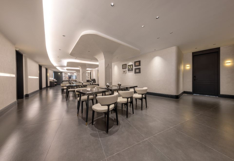Food & Drinks 5, New Good Hotel, Nantong