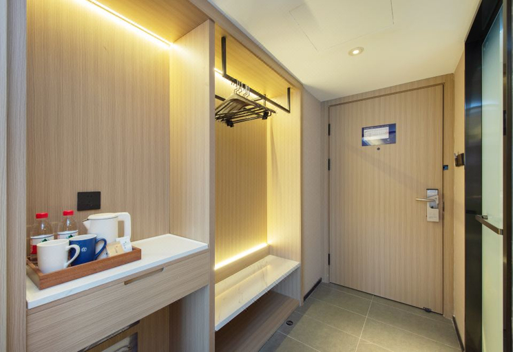 Bathroom 4, Starway Hotel Xi'an Xiaozhai Subway Station, Xi'an