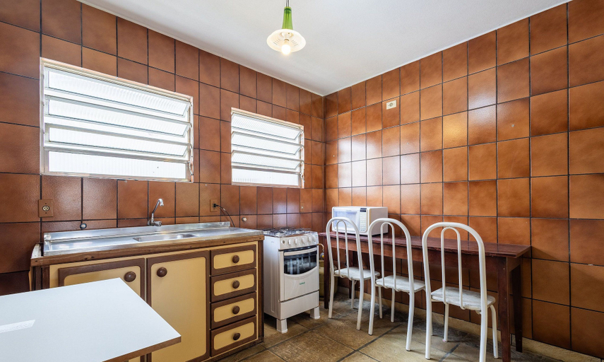 Private kitchen 2, Large 3-bedroom House in Penha Sel0068, Penha