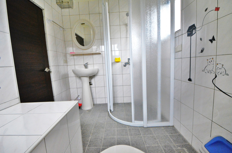 Bathroom 5, DF Park space, Hualien