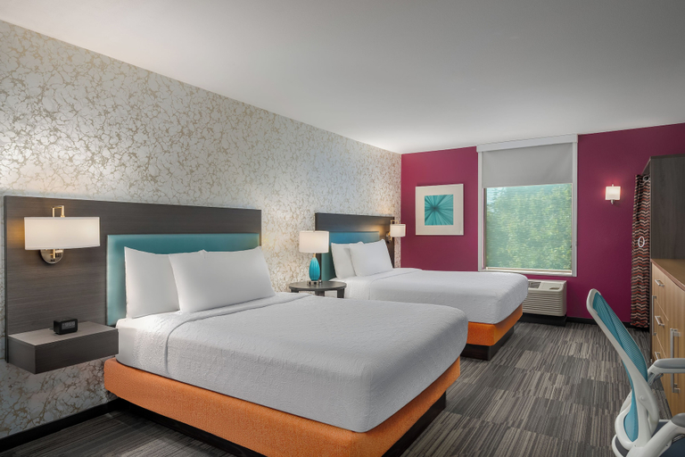 Bedroom 3, Home2 Suites by Hilton Portland Hillsboro, Washington
