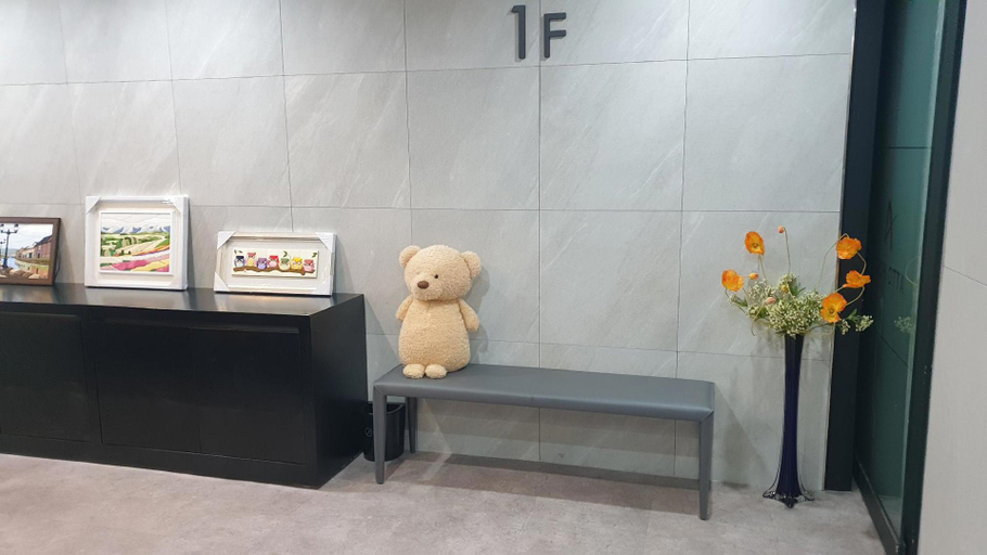Public Area 2, Sloth Hotel Busan Seomyeon, Busanjin