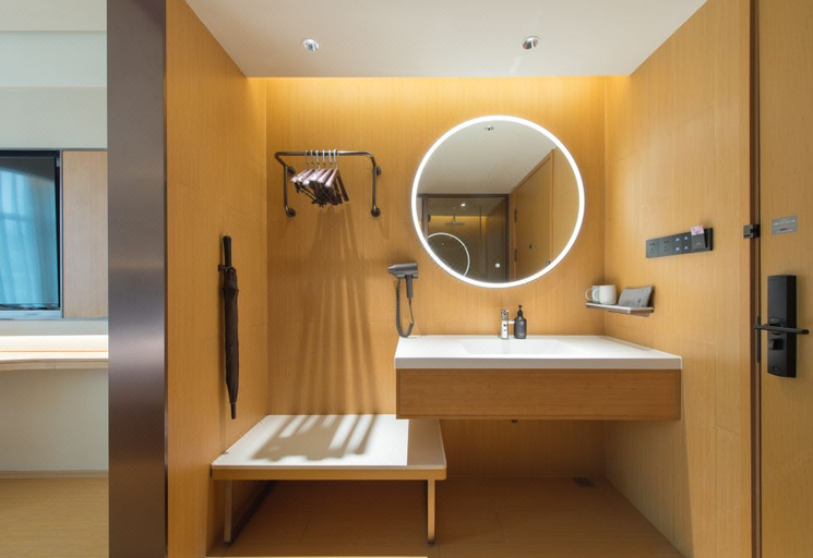 Bathroom 3, JI Hotel (Hotan Kungang Airport Old Night Market Branch), Khotan