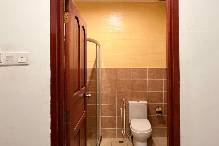 Bathroom 5, Nabalu Kundasang Lodge, Ranau