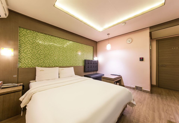 Bedroom 4, Dongsuwon (Ingyedong) Gallery, Suwon