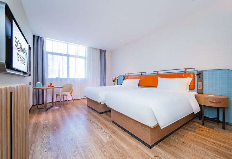 Bedroom 2, Echarm Hotel Xianning Hot Spring Center Huatan, Xianning