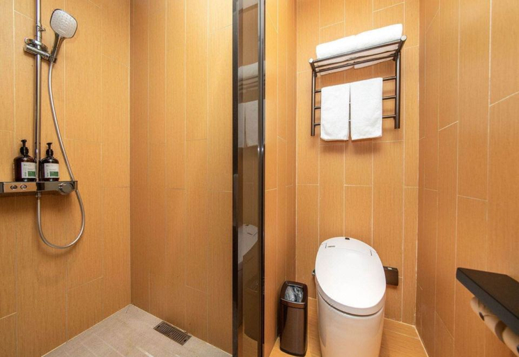 Bathroom 3, Ji Hotel Chengdu High-tech Police College, Chengdu