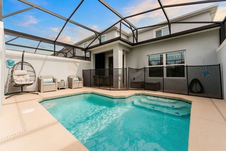 Others 1, Storey Lake 5BR Townhome Near Disney, Osceola